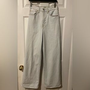 Premium Levis Ribcage Wideleg (size W27 L32) light wash